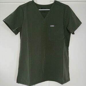 FIGS: Caterina One-Pocket Scrub Top